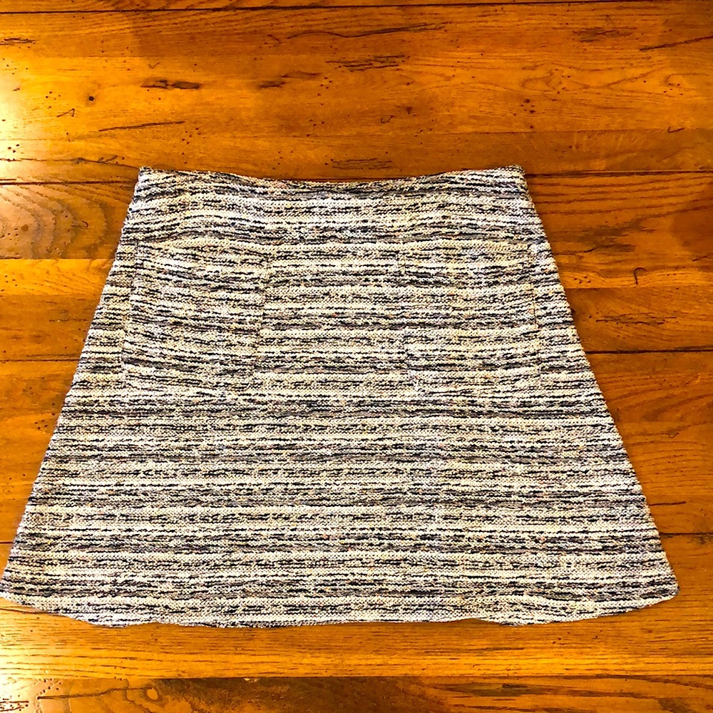 LOFT. Skirt